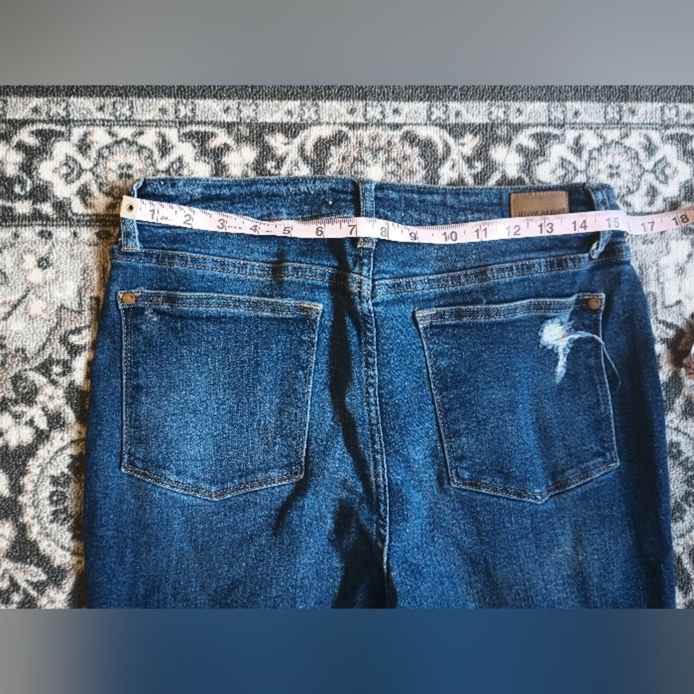Judy Blue Boyfriend Fit Jeans Size 11 / 30 Destroyed Stretch Straight Leg - Picture 10 of 12